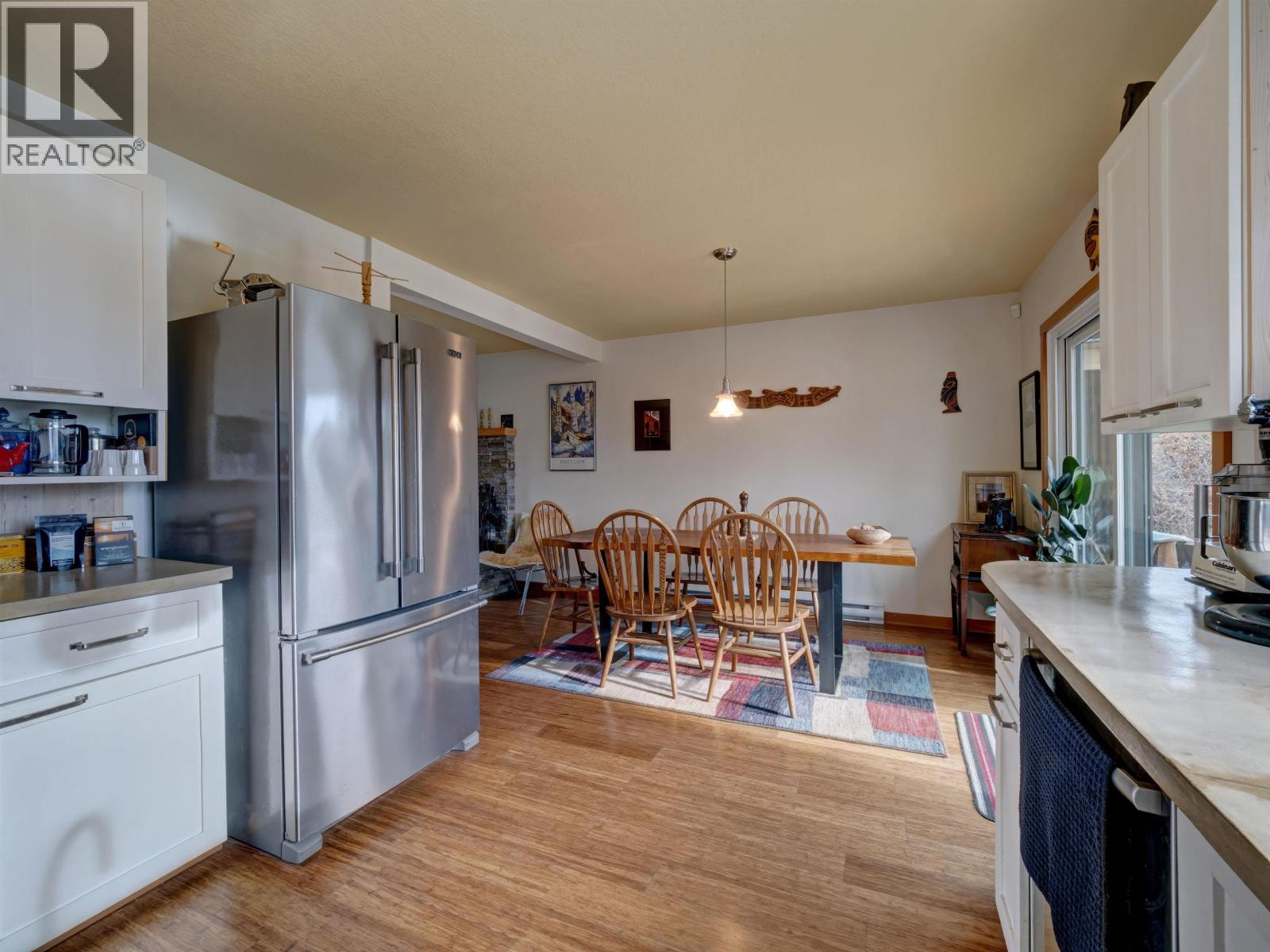 6183 BLIGH ROAD — photo 9