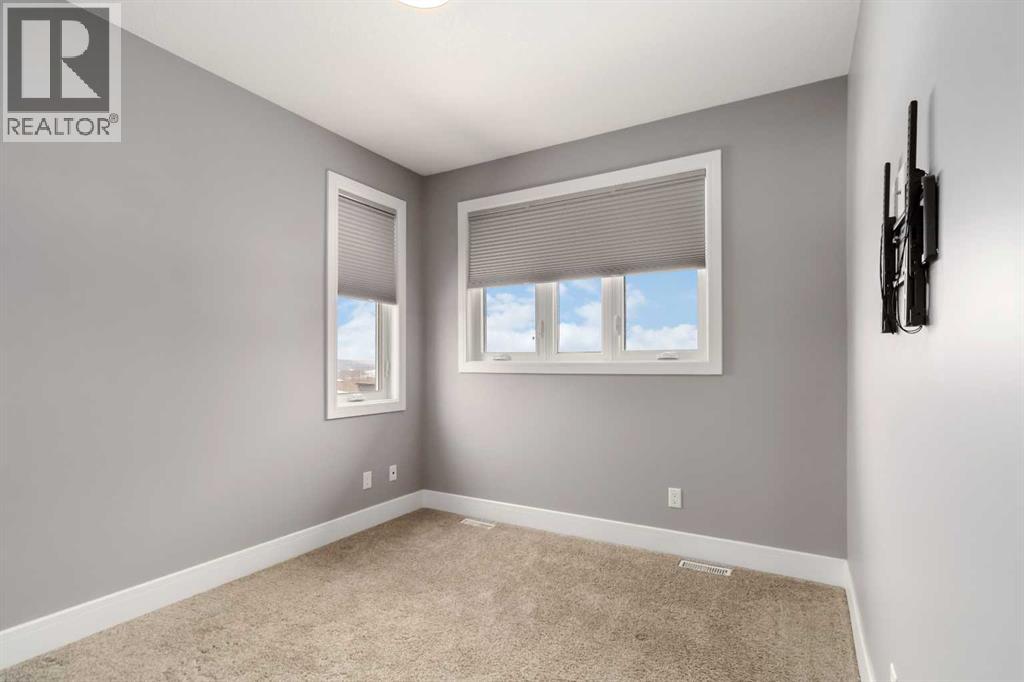 145 Cobblestone Bay, Fort McMurray