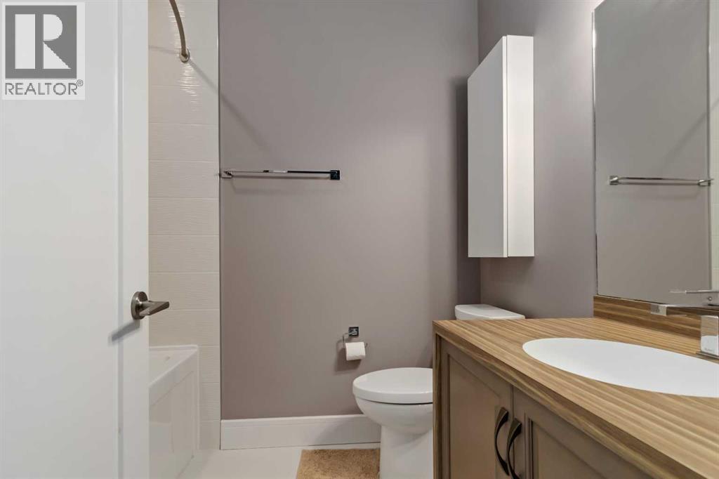 145 Cobblestone Bay, Fort McMurray