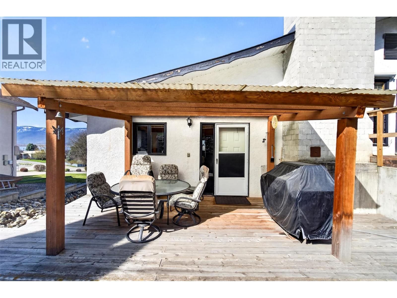 4860 14 Street NE - 40