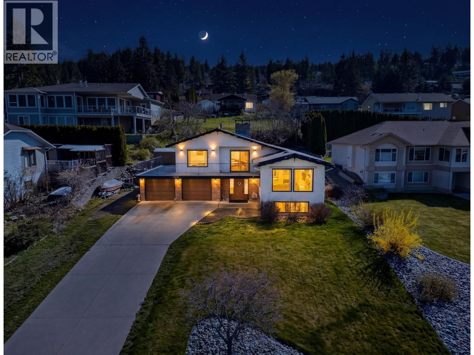 4860 14 STREET NE - 67