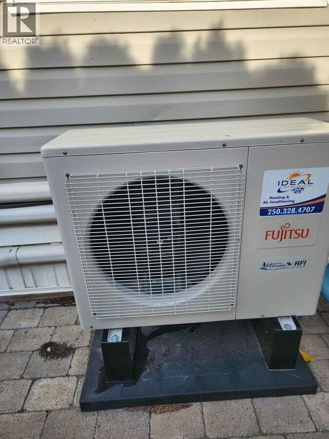 #70 4354 HIGHWAY 3 - 19