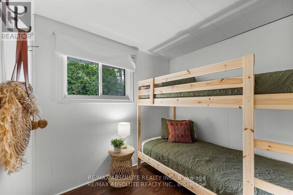 33 B OAKDALE LANE — photo 21