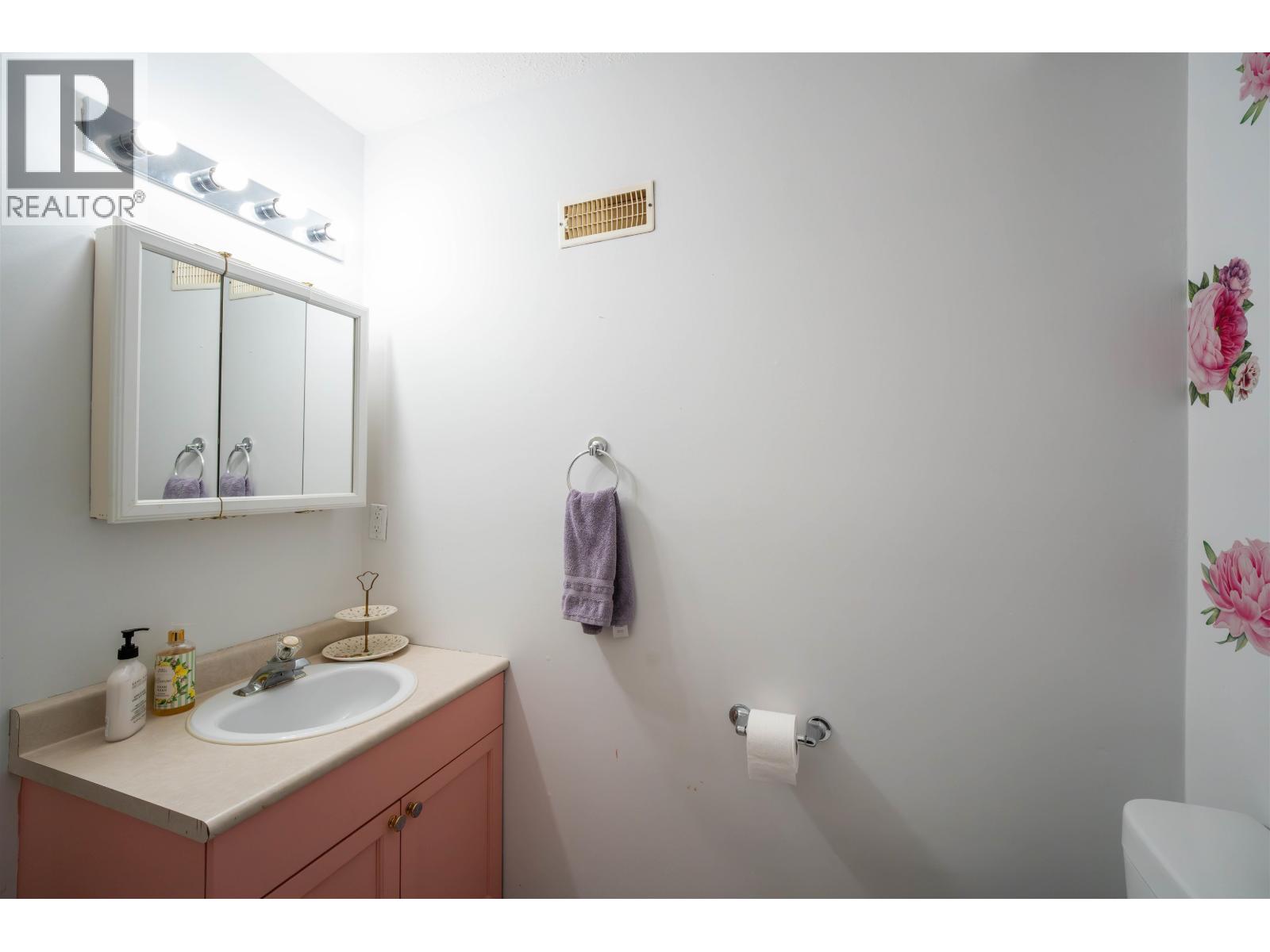 #3 1768 SPRUCE STREET - 17