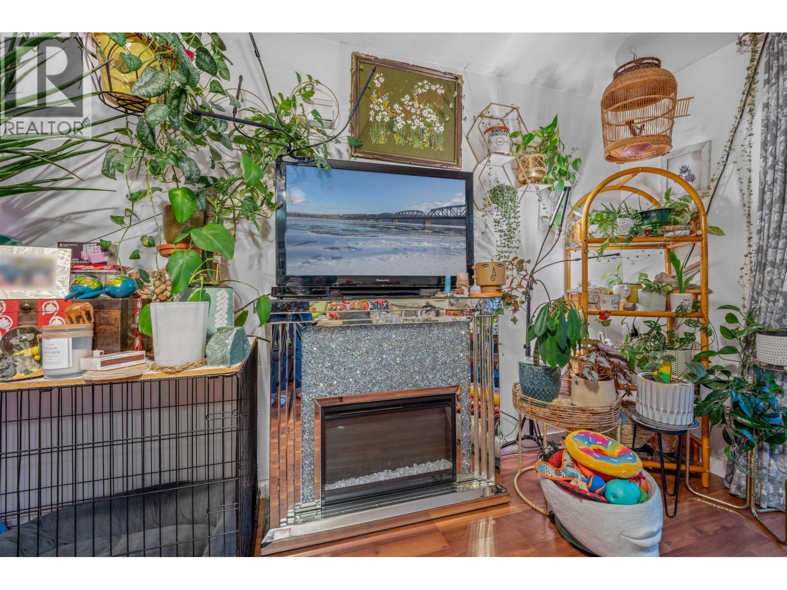 #3 1768 SPRUCE STREET - 5