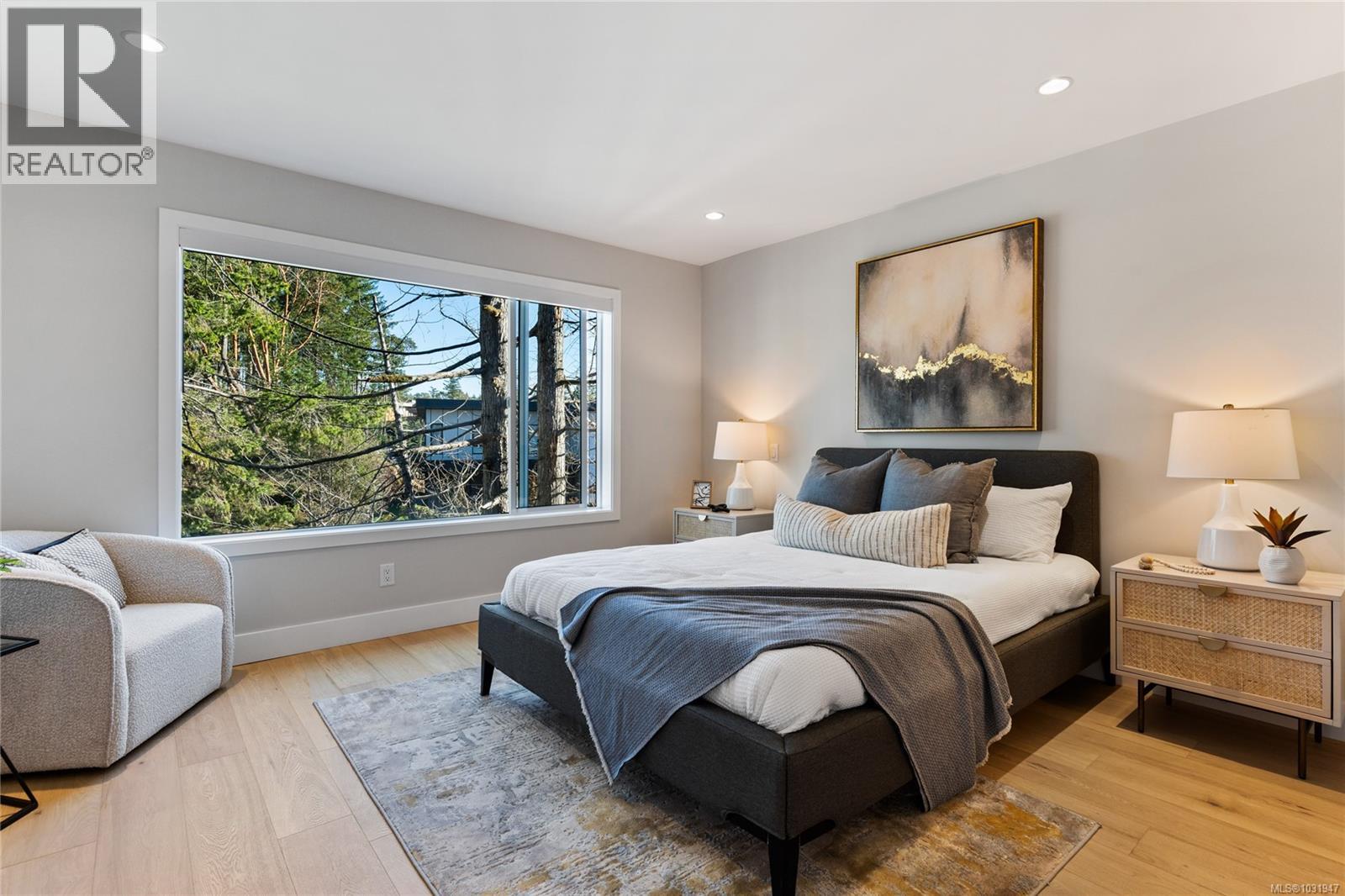 #20 3921 OLYMPIAN WAY - 16