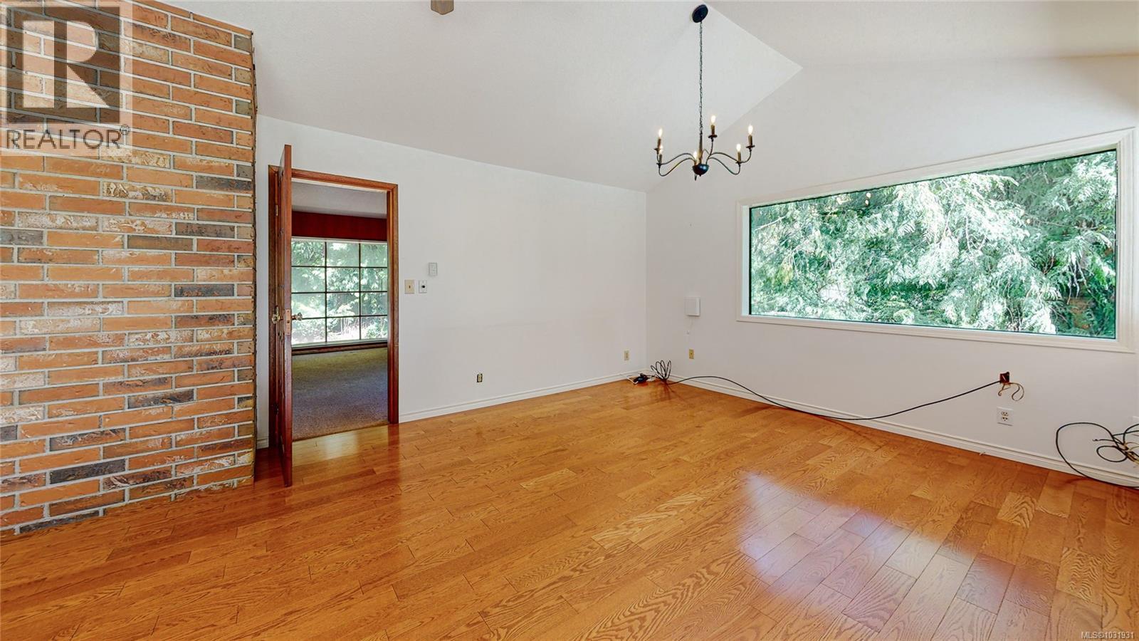 1671 FULFORD-GANGES RD - 21