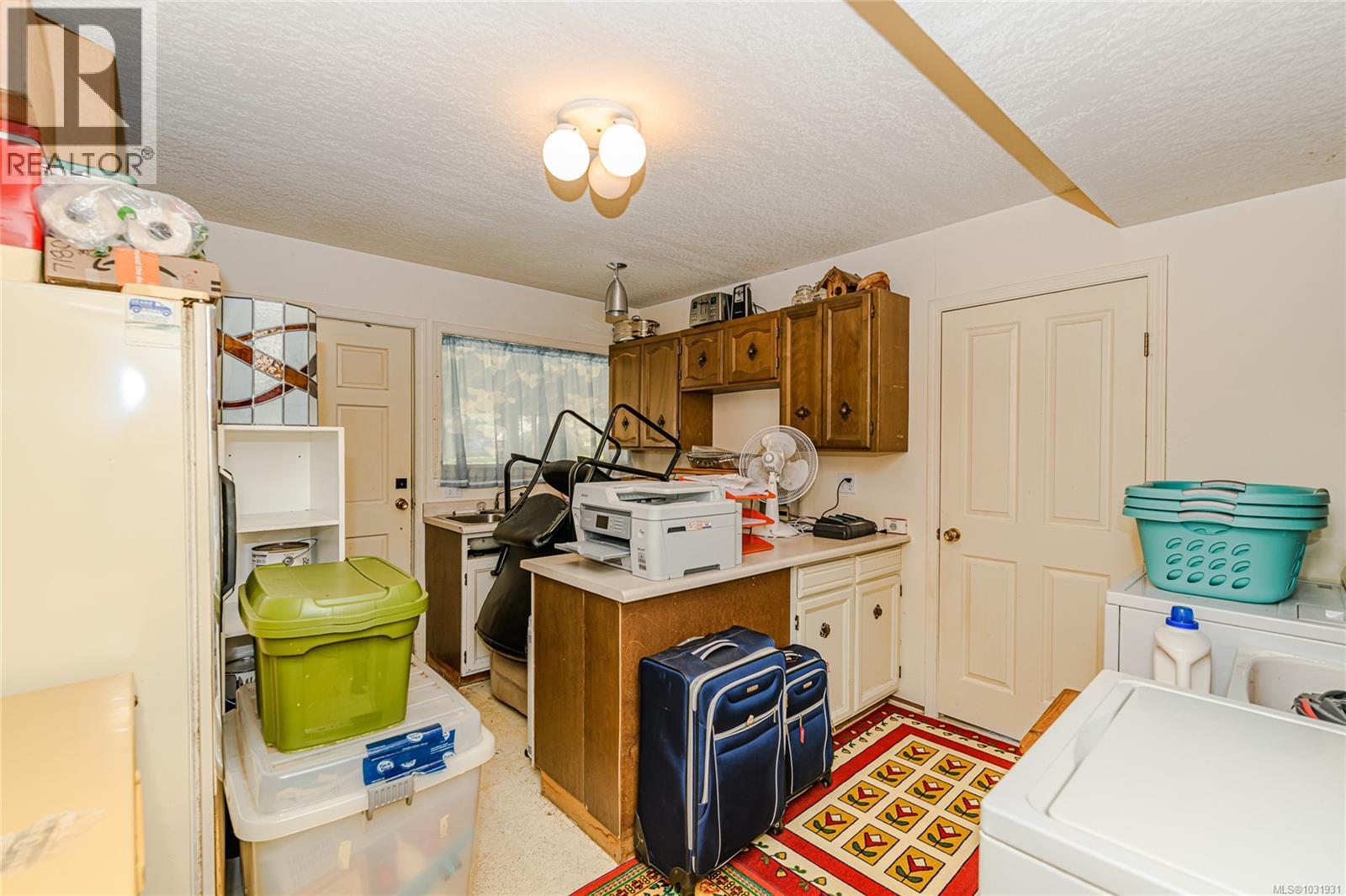 1671 FULFORD-GANGES RD - 50