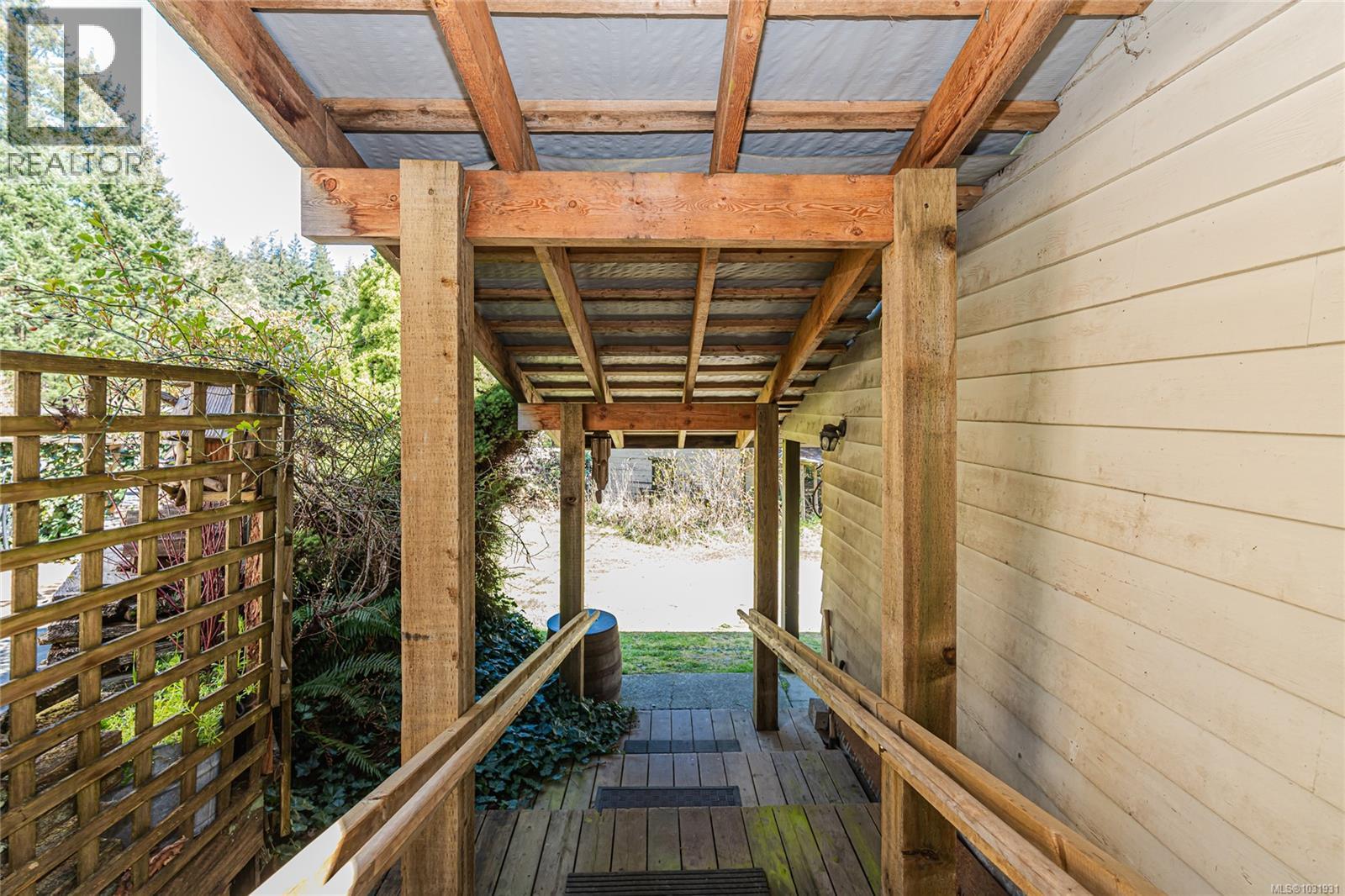 1671 FULFORD-GANGES RD - 58