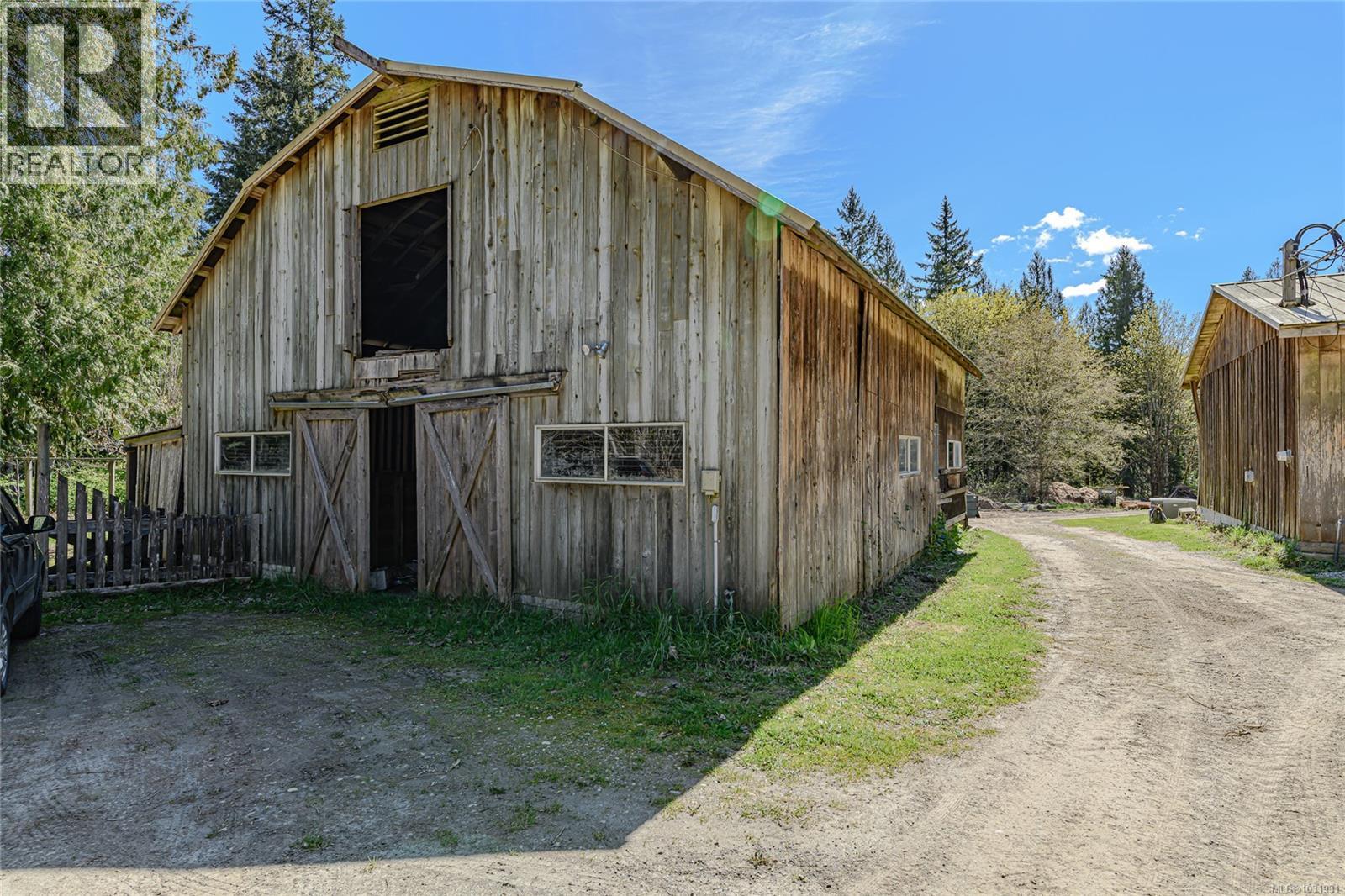 1671 FULFORD-GANGES RD - 8