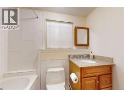 1671 Fulford-ganges Rd, Salt Spring, BC V8K2A8 Photo 33
