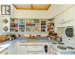 1671 Fulford-ganges Rd, Salt Spring, BC V8K2A8 Photo 36