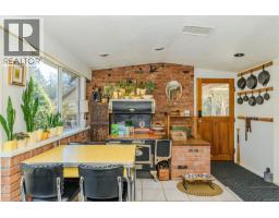 1671 Fulford-ganges Rd, Salt Spring, BC V8K2A8 Photo 39