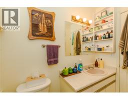 1671 Fulford-ganges Rd, Salt Spring, BC V8K2A8 Photo 53