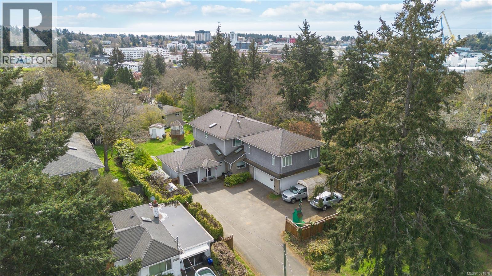 863 PARKLANDS DR - 37