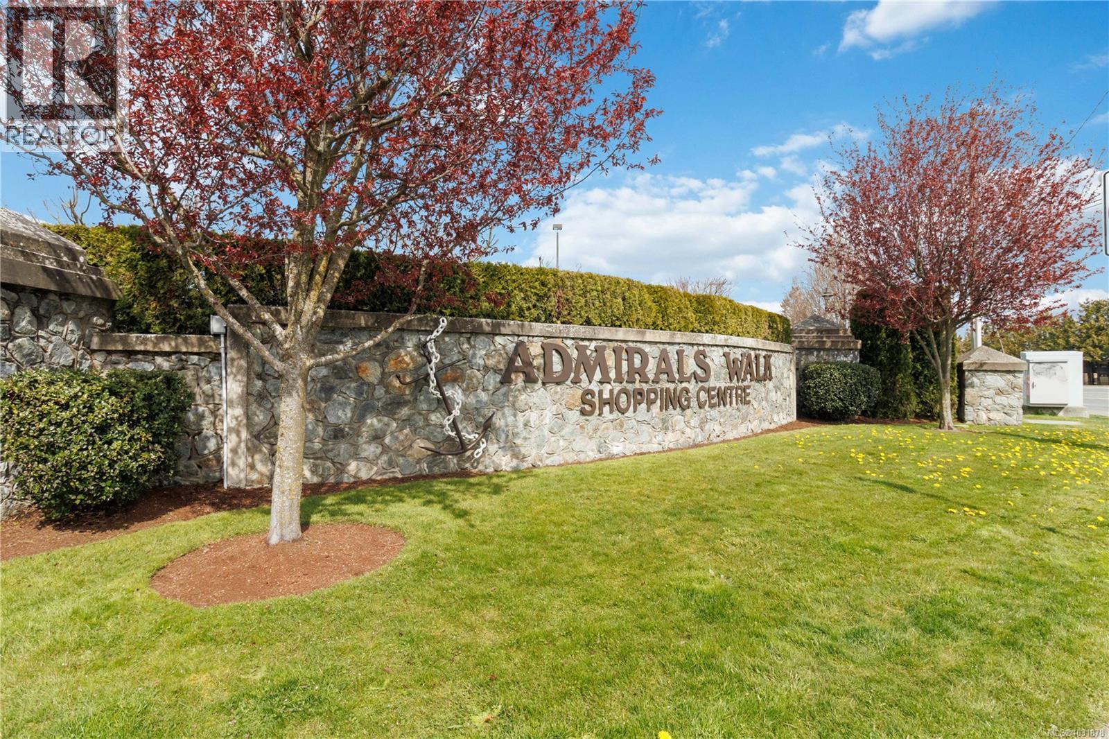 863 PARKLANDS DR - 45