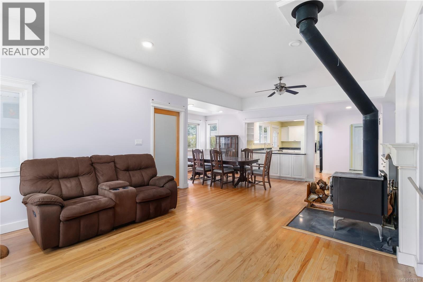 863 PARKLANDS DR - 9