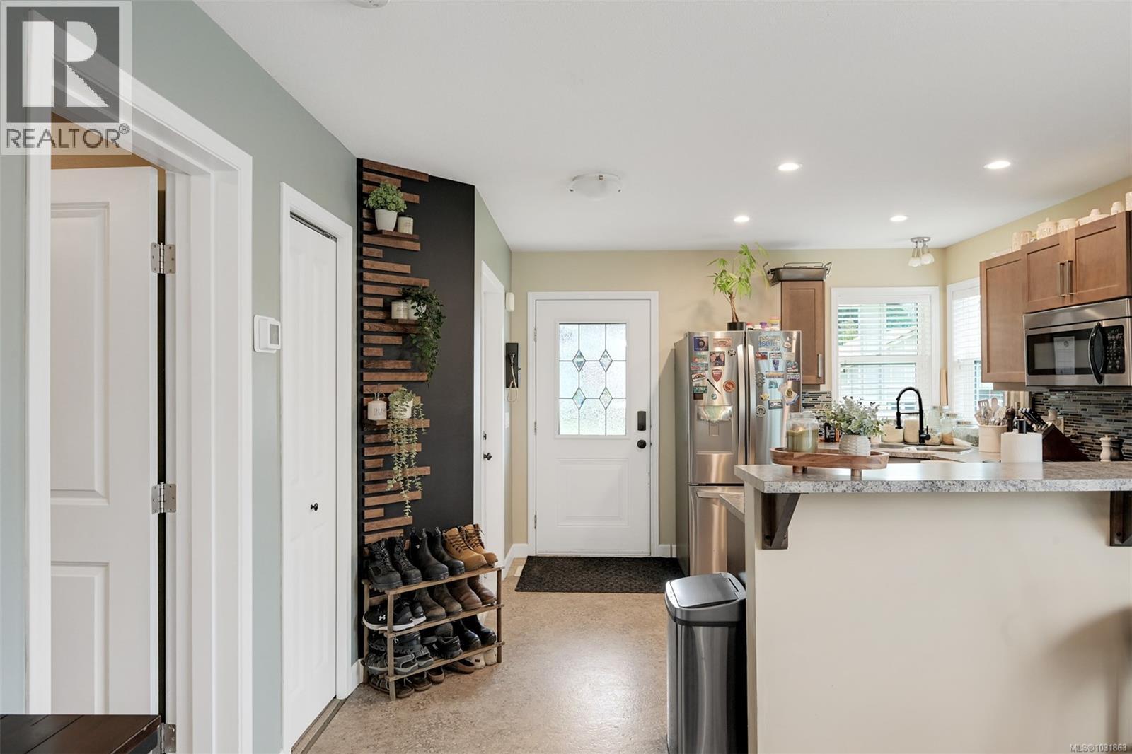 1116 FITZGERALD RD - 17