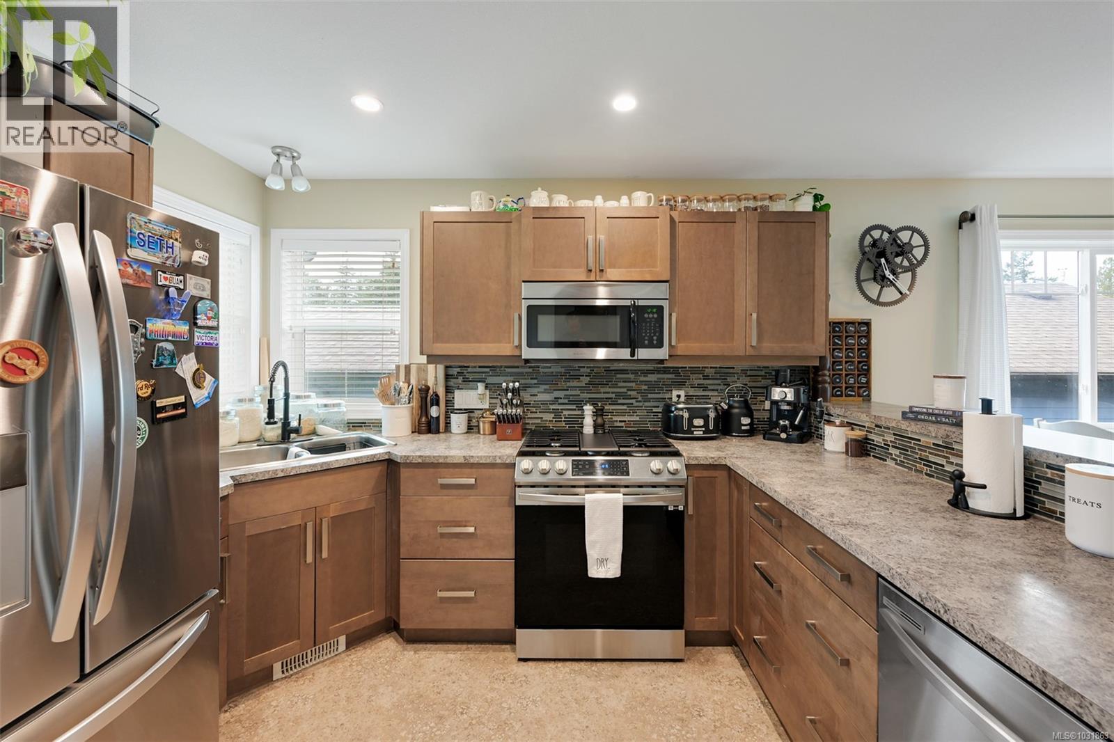 1116 FITZGERALD RD - 20