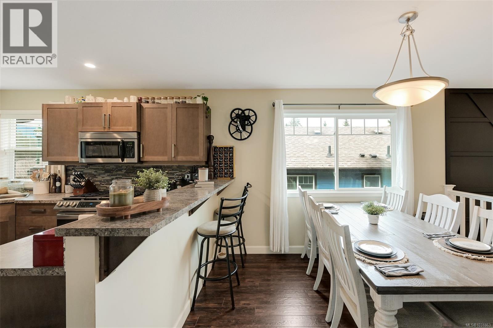 1116 FITZGERALD RD - 24