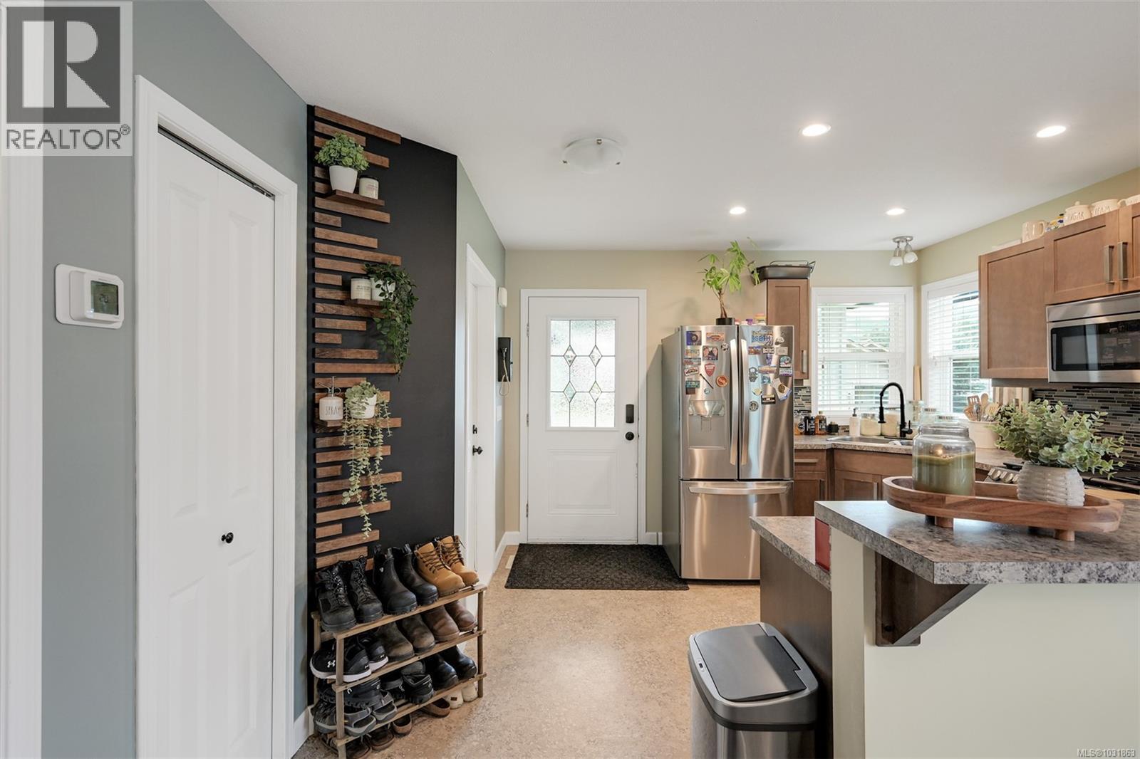 1116 FITZGERALD RD - 4