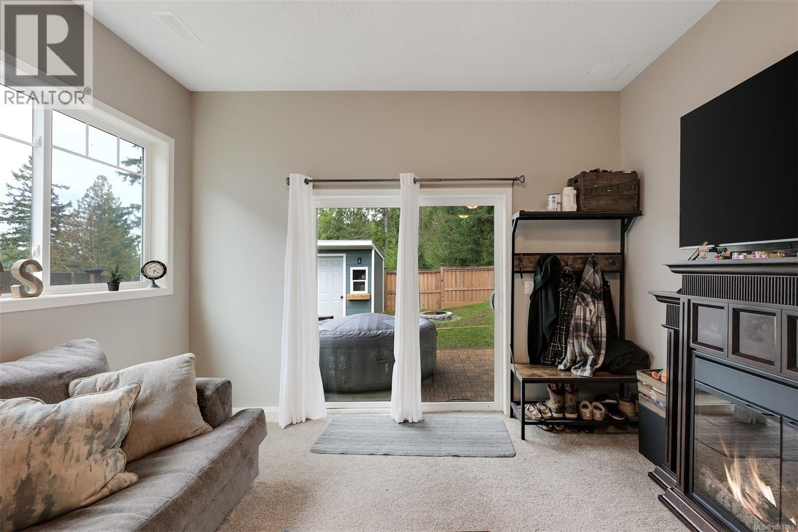 1116 FITZGERALD RD - 48