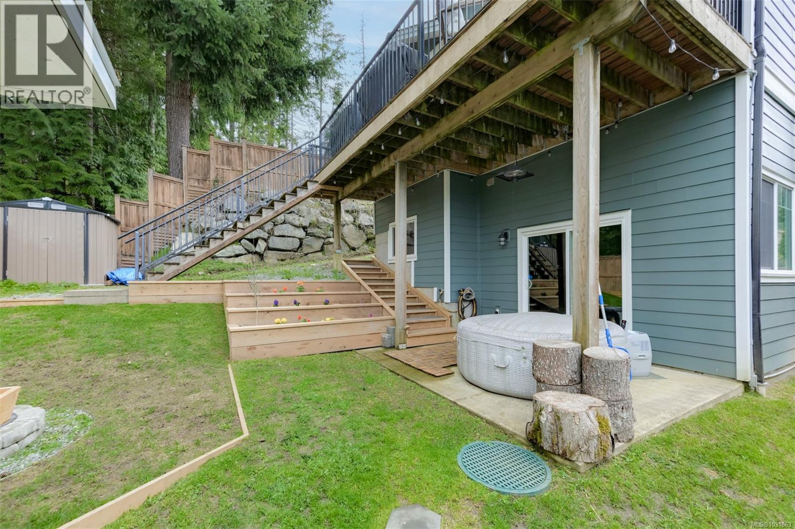 1116 FITZGERALD RD - 64