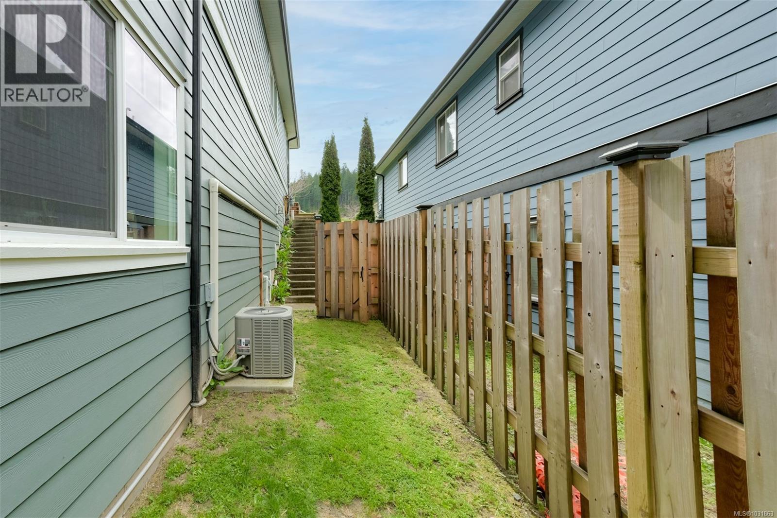 1116 FITZGERALD RD - 70