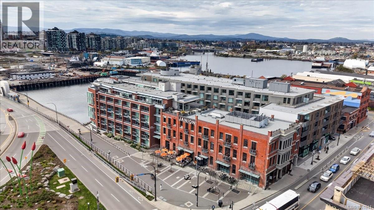 #206 456 PANDORA AVE - Image 2