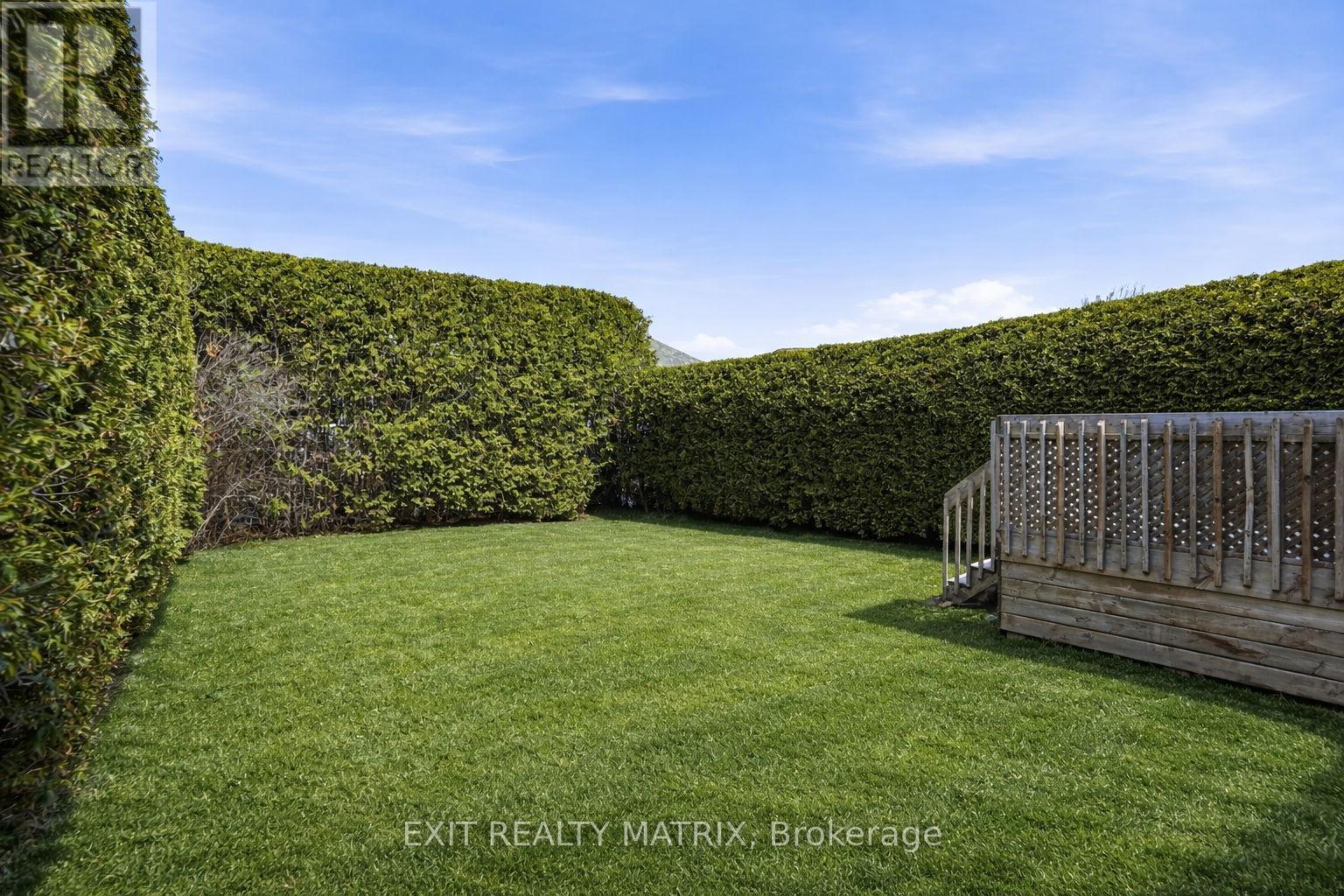 730 DES CHENES STREET - 26