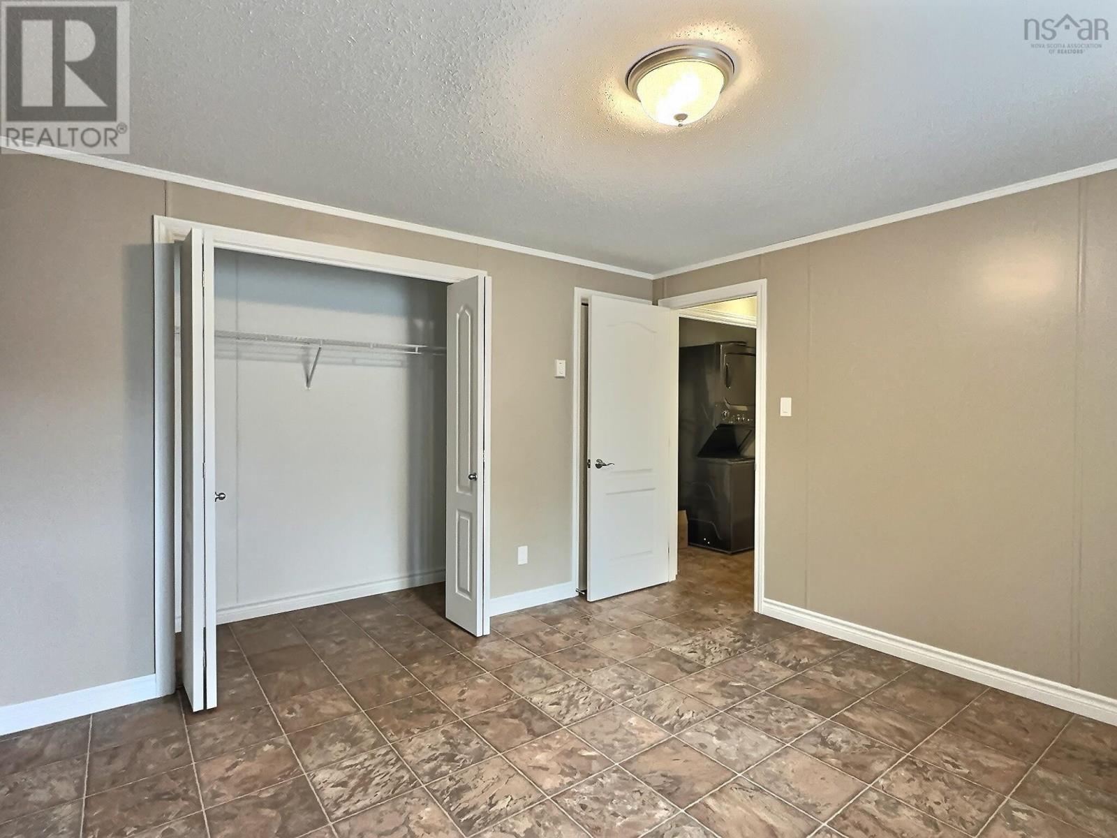 Property 17 of 21 of 25 Pinehurst Street