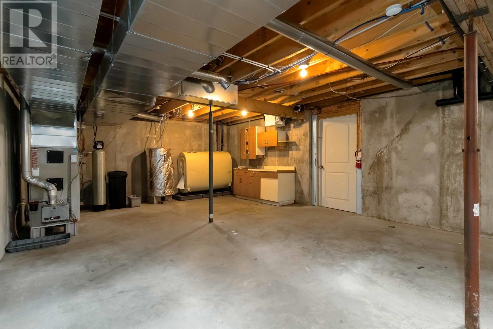 Property 38 of 44 of 940 HIGHWAY 210