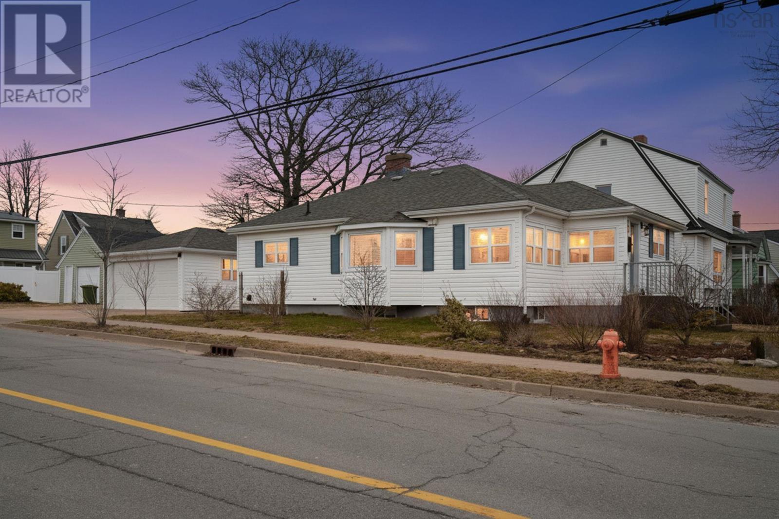 Property photo of 5895 Cabot Street