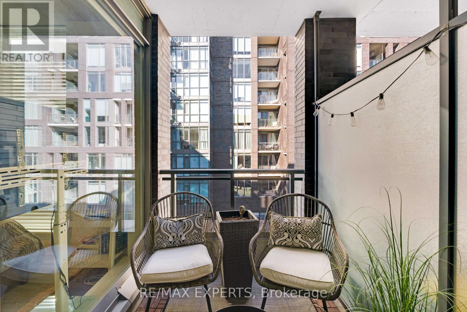 #516 20 GLADSTONE AVENUE - 19