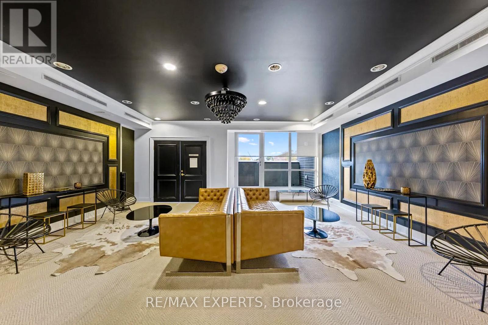 #516 20 GLADSTONE AVENUE - 22