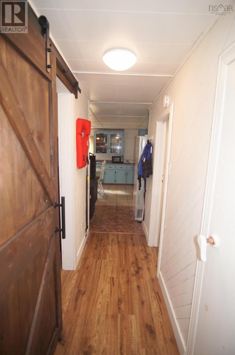 Property 44 of 44 of 56 LONESOME HUNTERS INN Lane