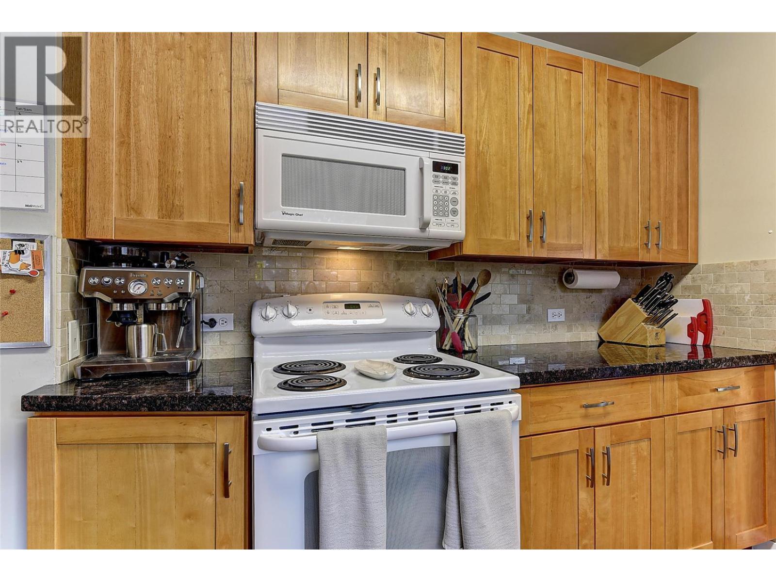 500 Snowsell Street N, Kelowna