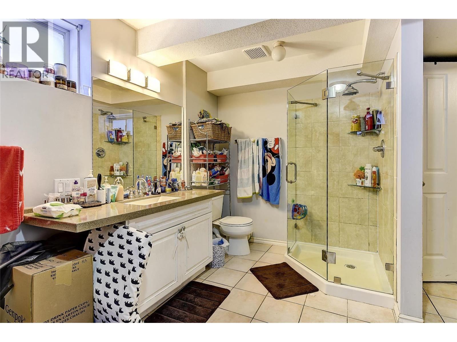 500 Snowsell Street N, Kelowna