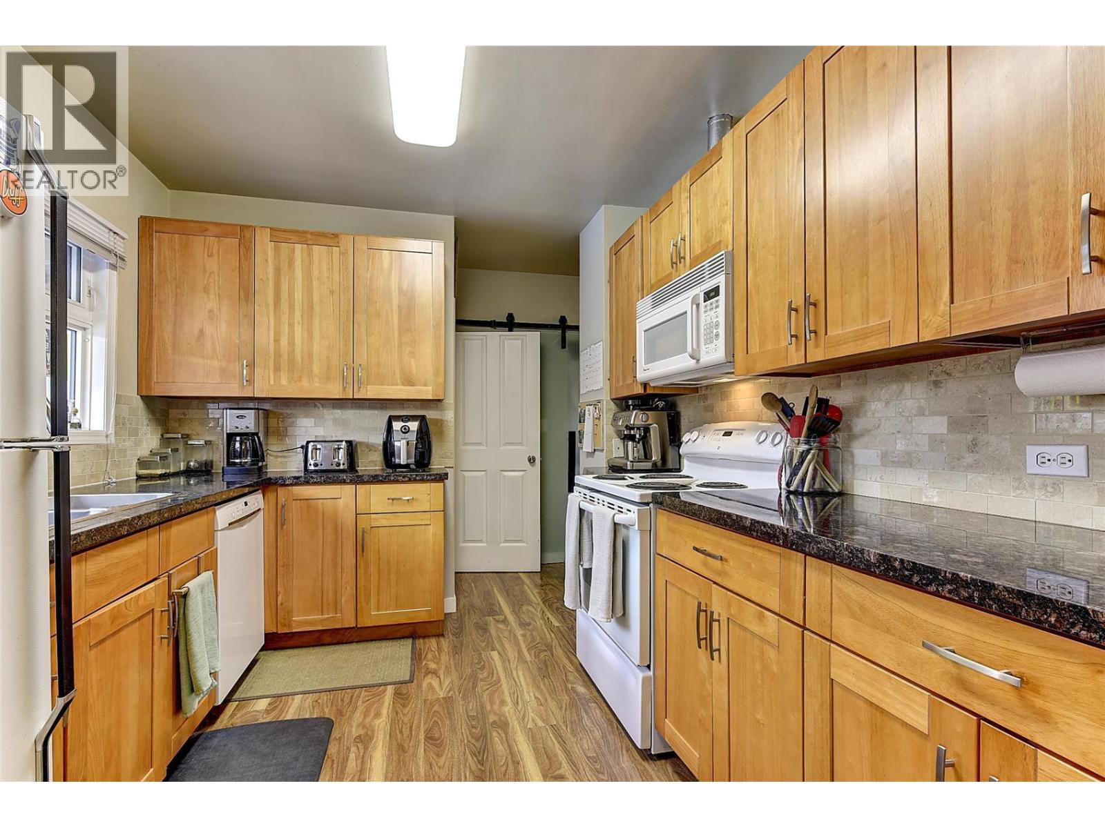 500 Snowsell Street N, Kelowna