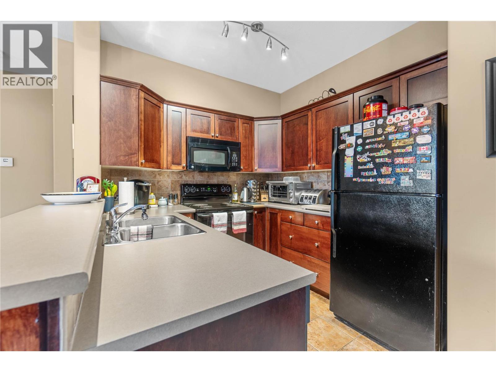 #223 2551 SHORELINE DRIVE - 17