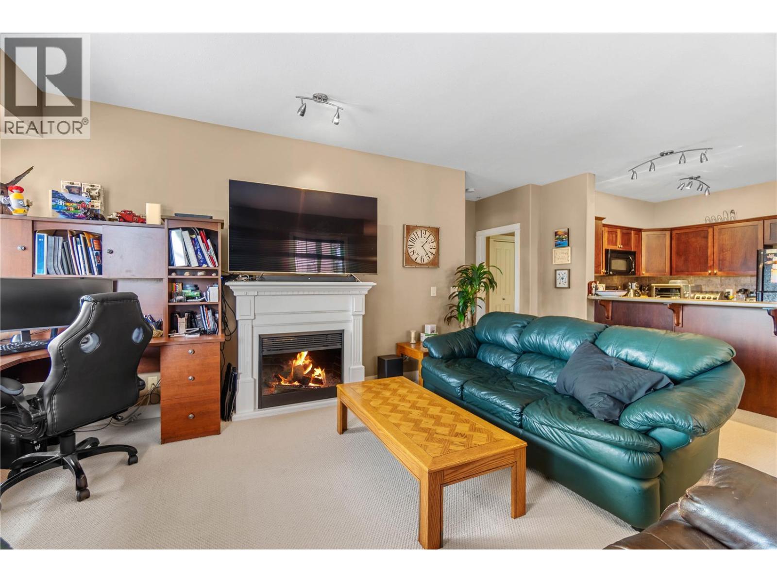 #223 2551 Shoreline Drive - 27