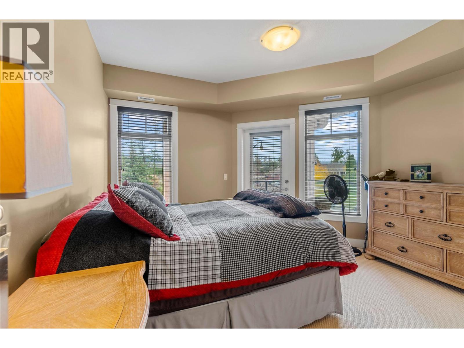 #223 2551 Shoreline Drive - 28