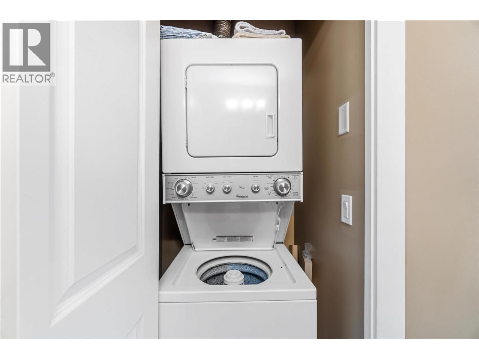 #223 2551 Shoreline Drive - 37