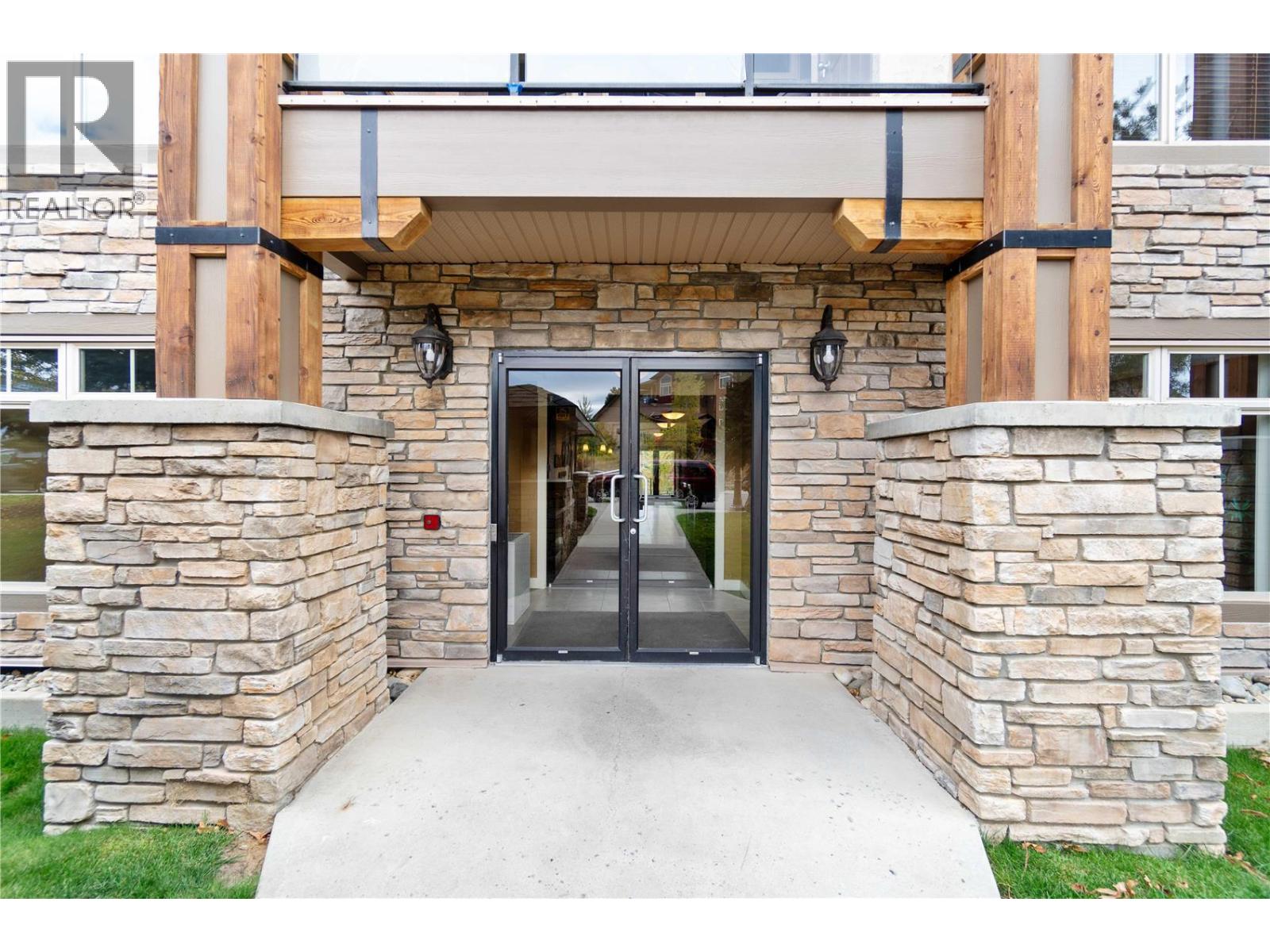 #223 2551 Shoreline Drive - 40