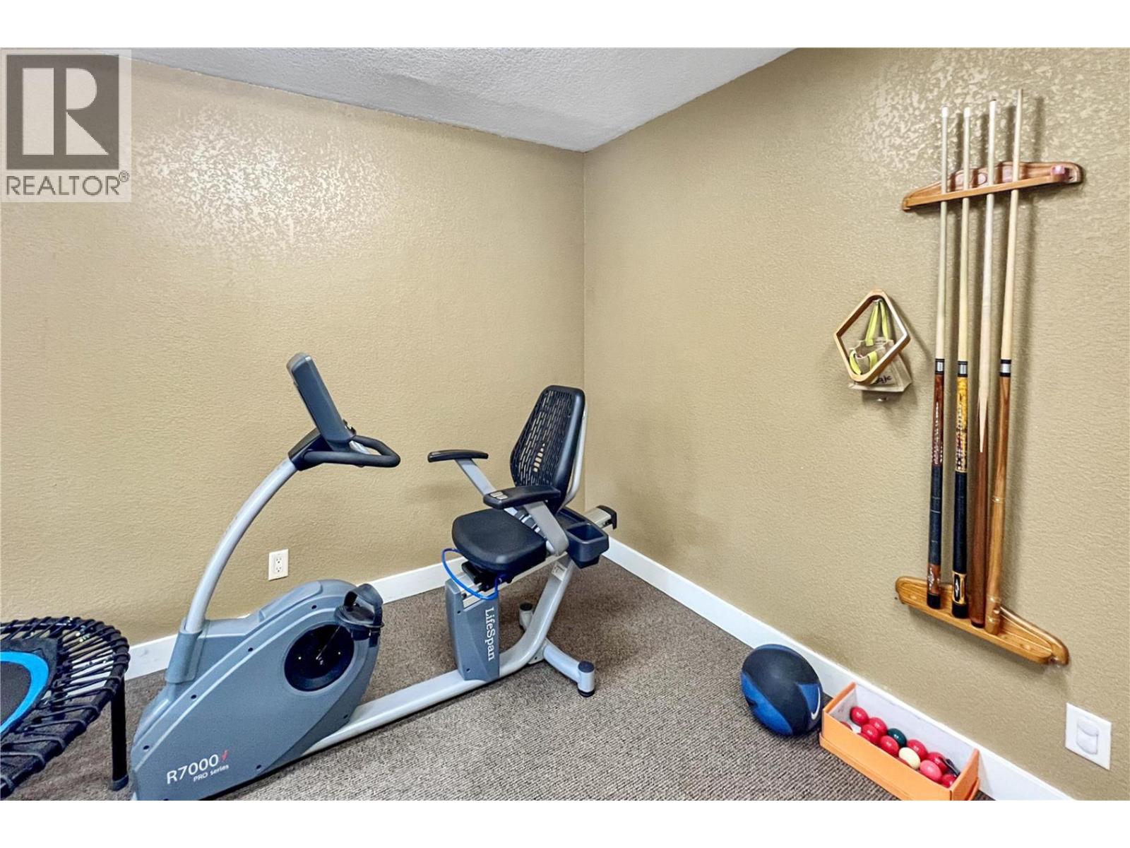 #223 2551 Shoreline Drive - 61