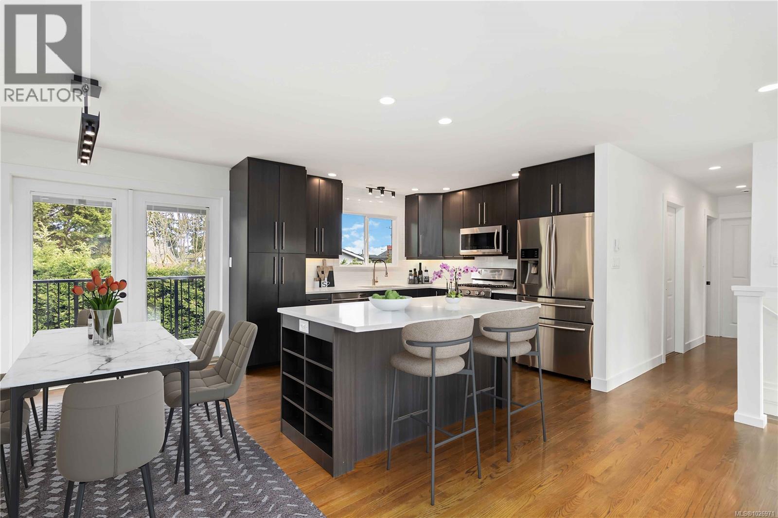 1964 Genoa Pl, Central Saanich