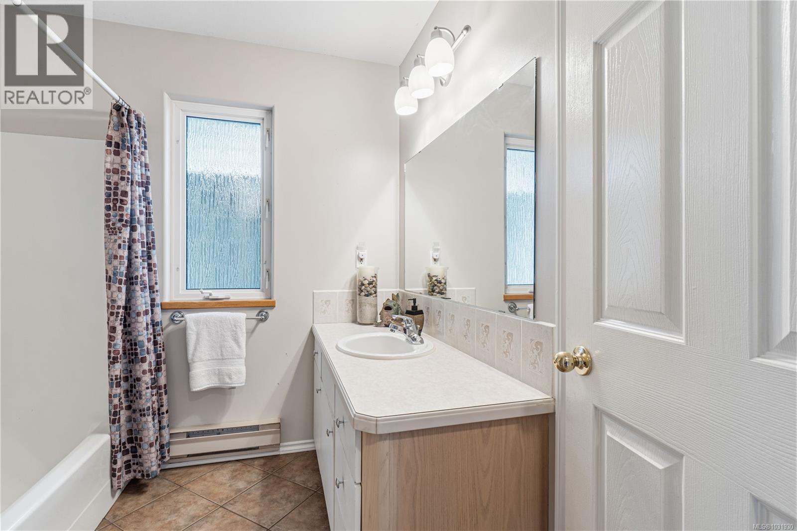 4758 BLUE HERON DR - 13