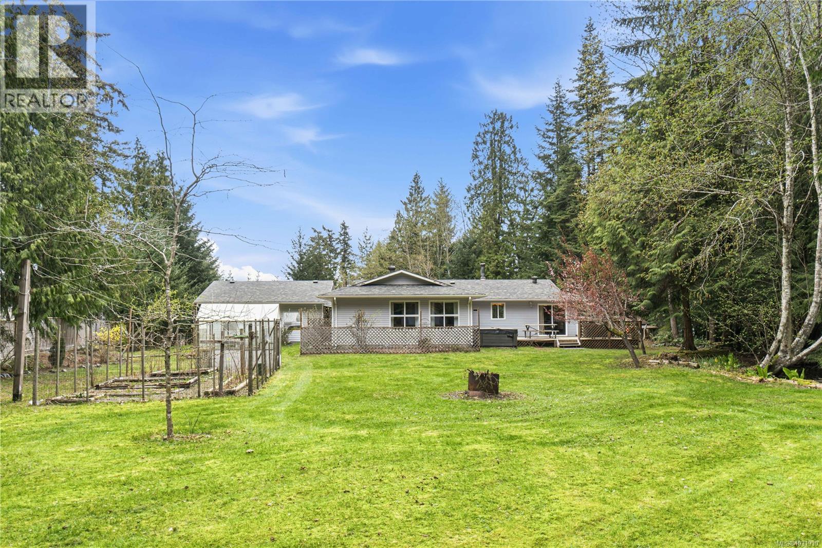 4758 BLUE HERON DR - 34