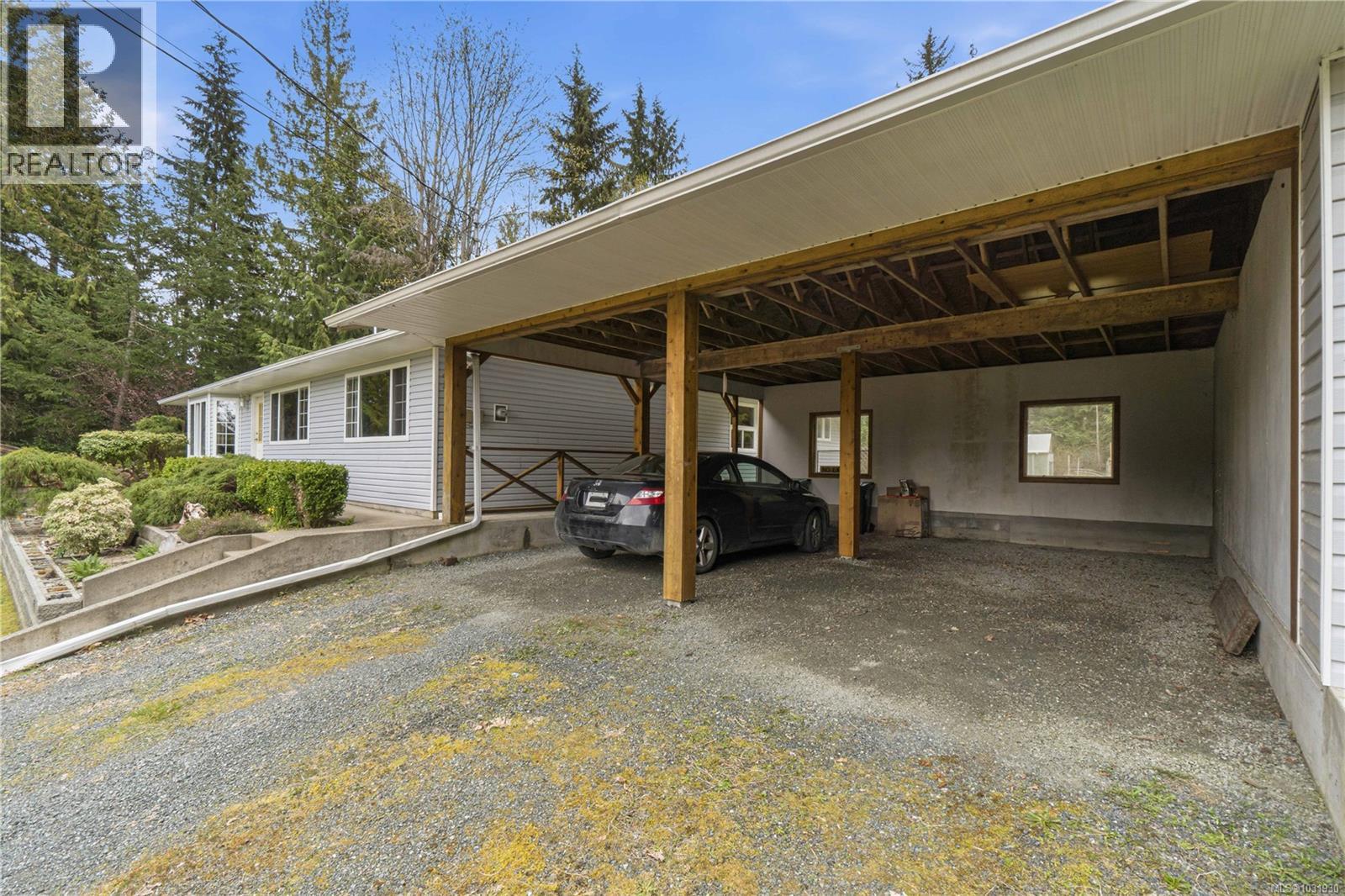 4758 BLUE HERON DR - 42