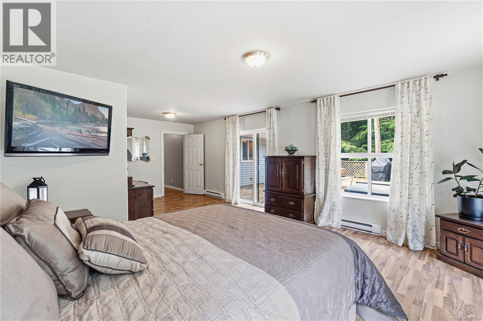 4758 BLUE HERON DR - 7